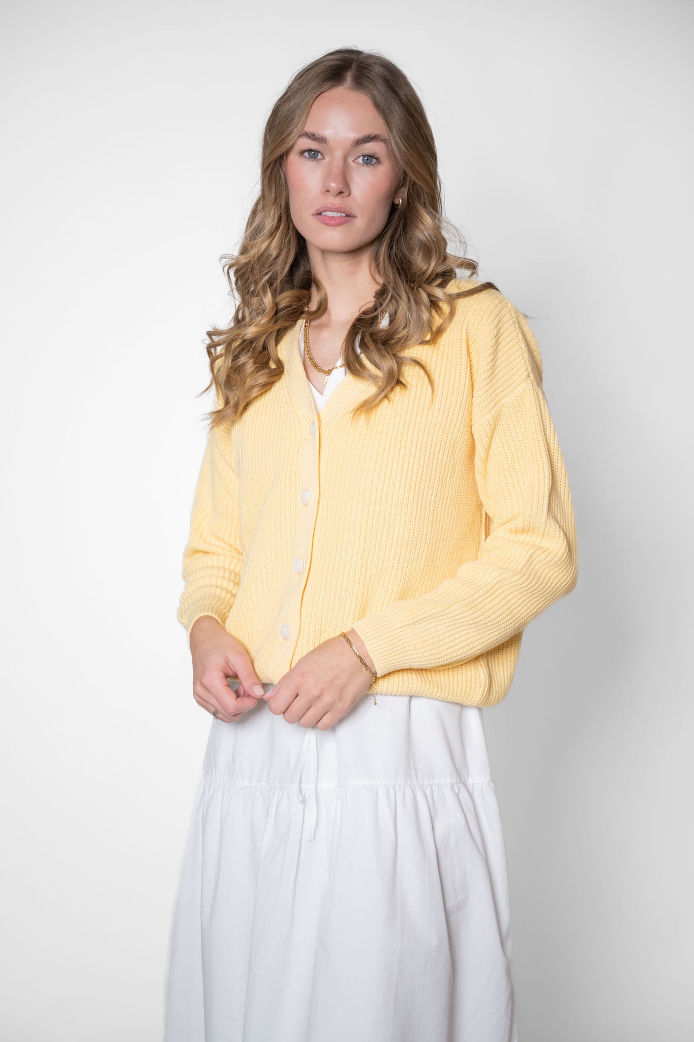 Short cardigan made of organic cotton